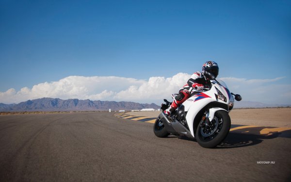 День мотоциклиста на Хонде