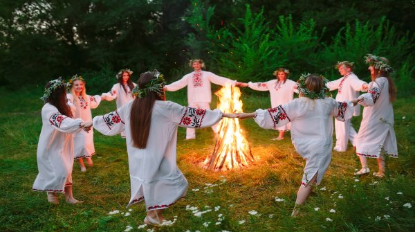 Летнее солнцестояние и Ивана Купала