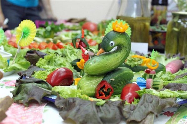 Праздник огурца в Суздале