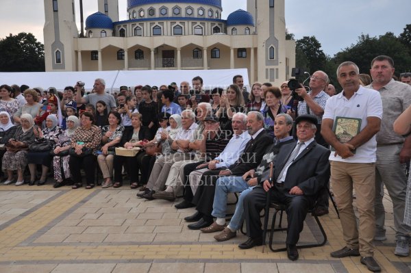 Обувь адыгов