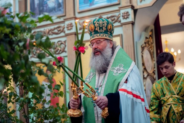 Кирилло-Белозерский монастырь озеро