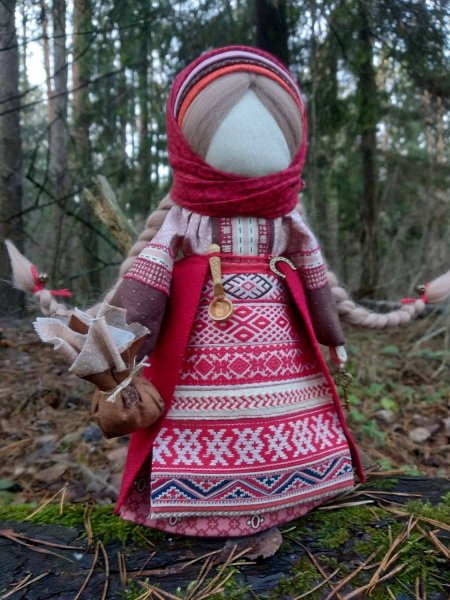 Обережная кукла Таусень