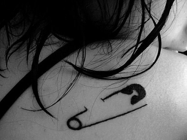 Маленькие грустные Татуировки