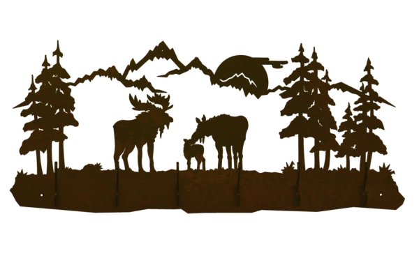 Силуэт лося в лесу