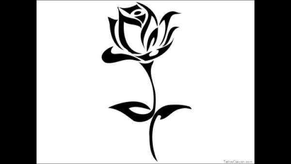 Роза тату черно белая