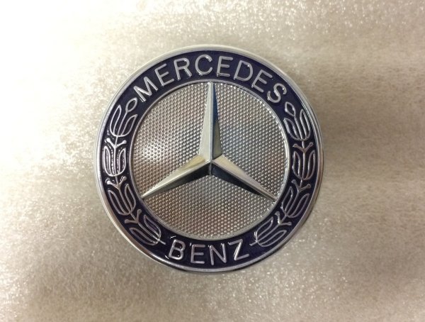 Эмблема Мерседес ml163 на капот