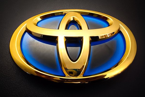 Toyota символ