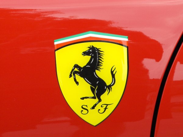 Скудерия Феррари (итал. Scuderia Ferrari) —