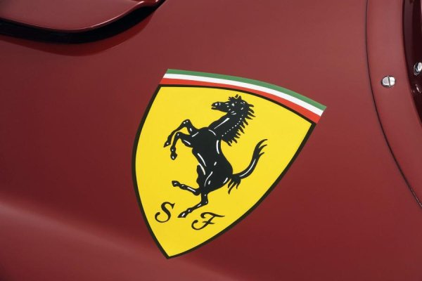 Кружка Ferrari красная