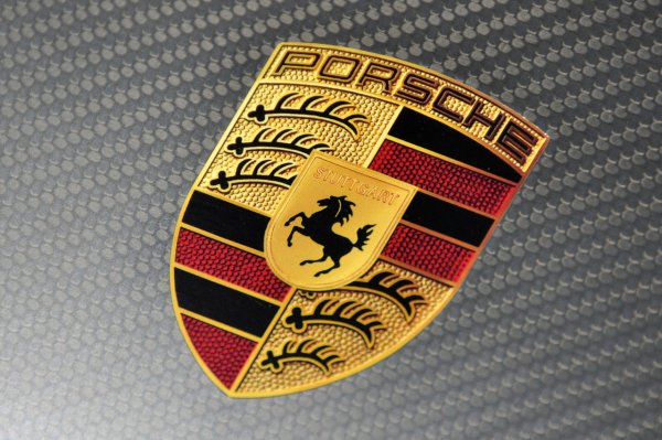 Porsche logo