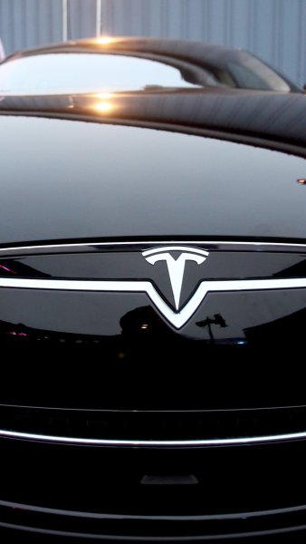 Тесла автомобиль логотип