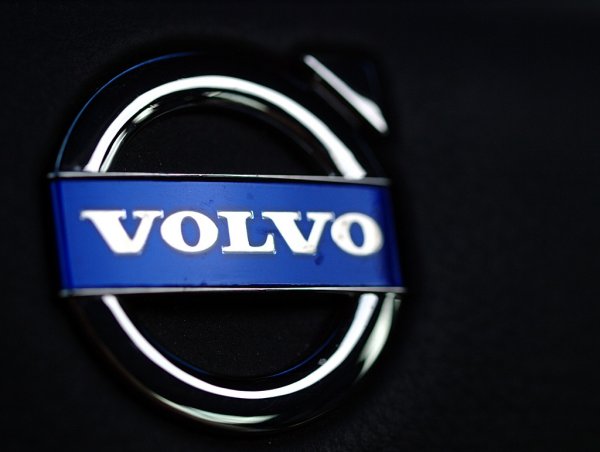 Volvo эмблема