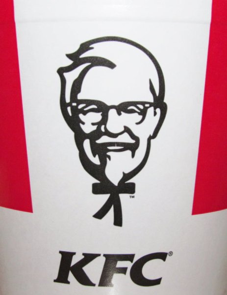 Седой дед на логотипе KFC
