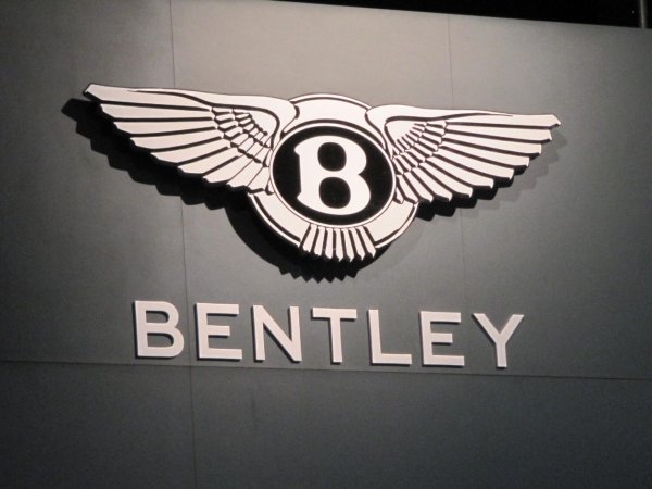 Фирменный знак Бентли