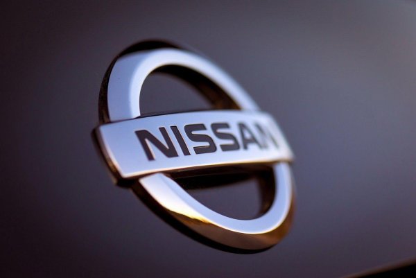 Nissan бренд
