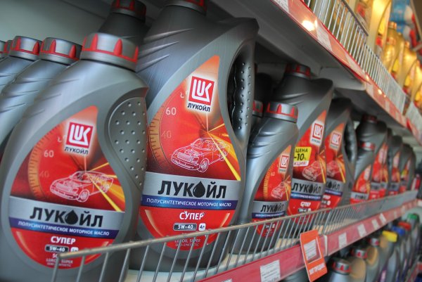 ООО «Лукойл-Пермнефтеоргсинтез» логотип