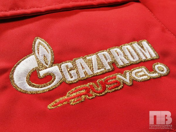 Корпоративная вышивка на одежде