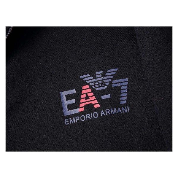 Армани бренд одежды