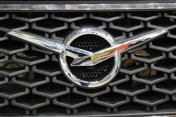 Значок патриота машина