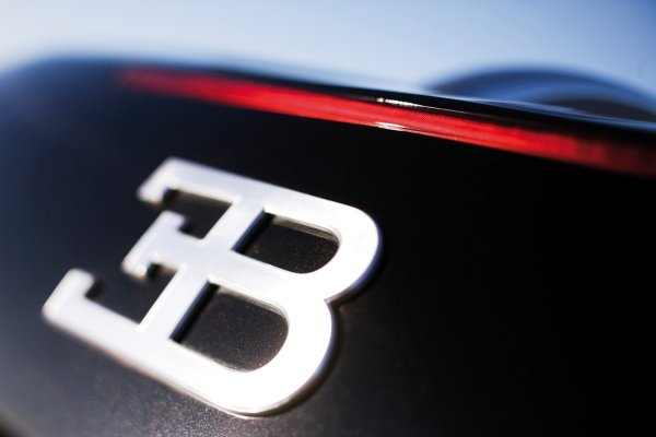 Руль Бугатти Chiron