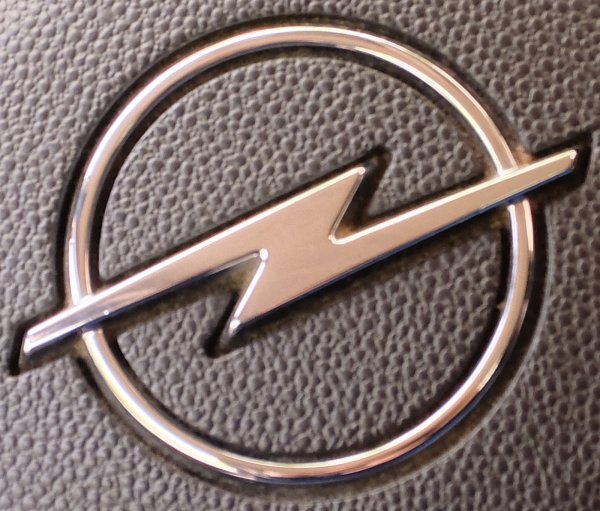 Новый знак Опель