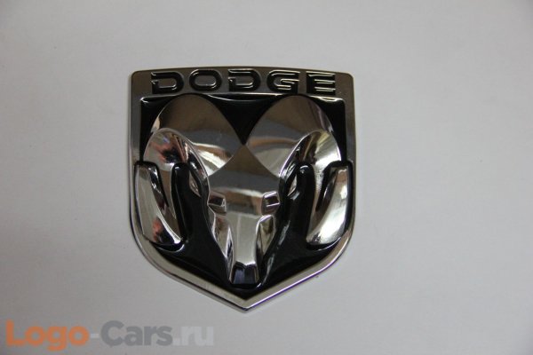 Эмблема "dodge"7.7см металл