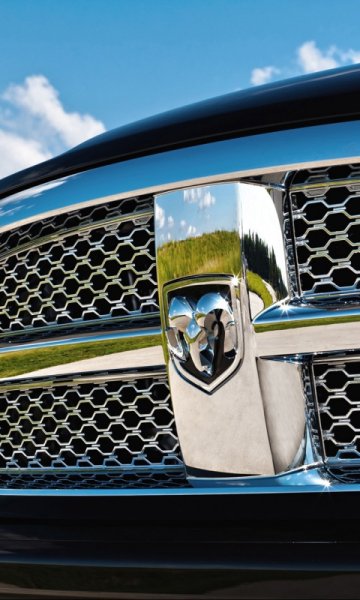 Додж рам logo