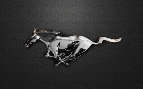 Значок Феррари и Форд Мустанг