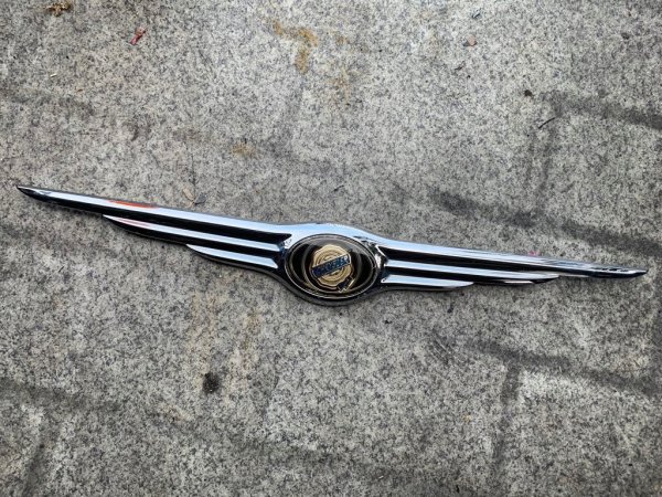 Крайслер эмблема Старая