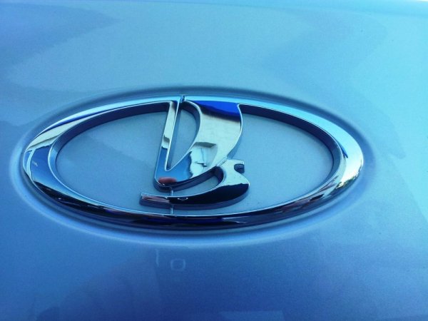 Значок АВТОВАЗА