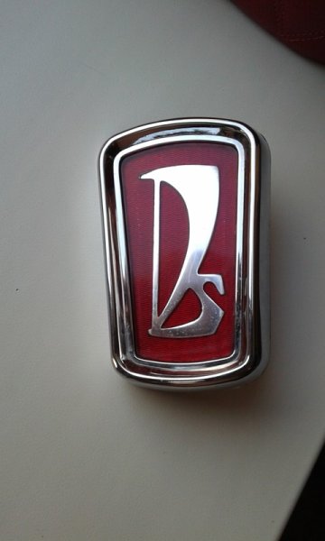 Значок АВТОВАЗА