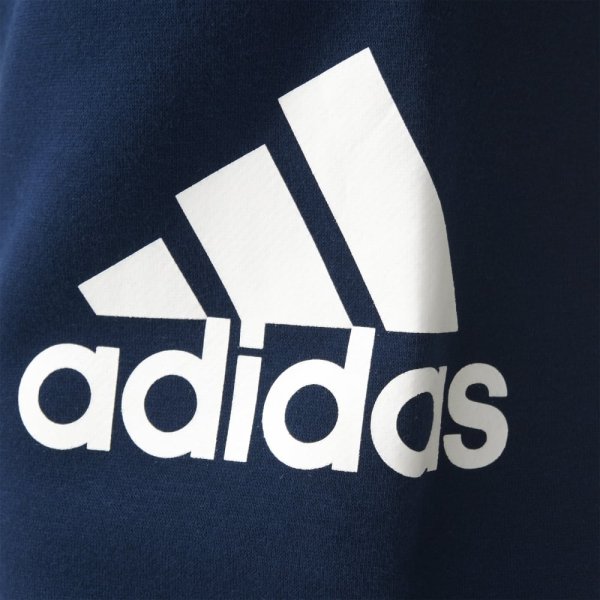 Синий логотип adidas