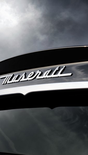 Заставки логотип Мазерати