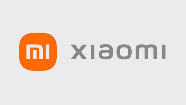 Xiaomi на черном фоне