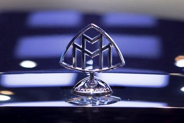 Мерседес Майбах лого