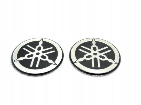 Эмблема Ямаха мотоцикл