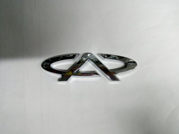 Новая эмблема чери