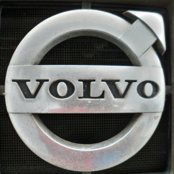 Volvo logo 2022