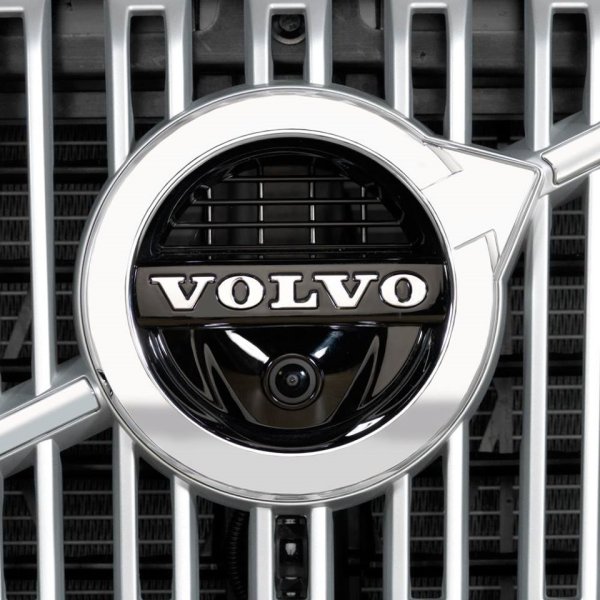Volvo logo Evolution