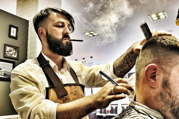 Надпись барбершоп