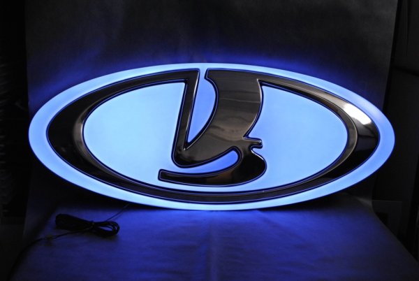 Вышивка логотипов для автомобилей