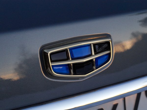 Логотипы автомобилей Geely Emgrand