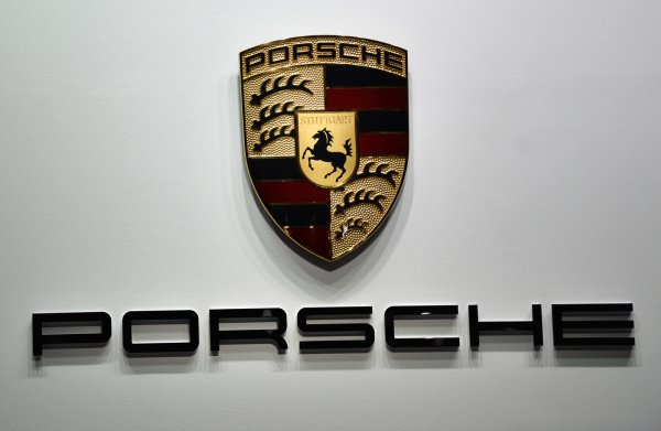 Порше значок машины