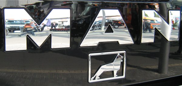 Логотип ман