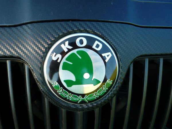 Значок Шкода Октавия а5 2001