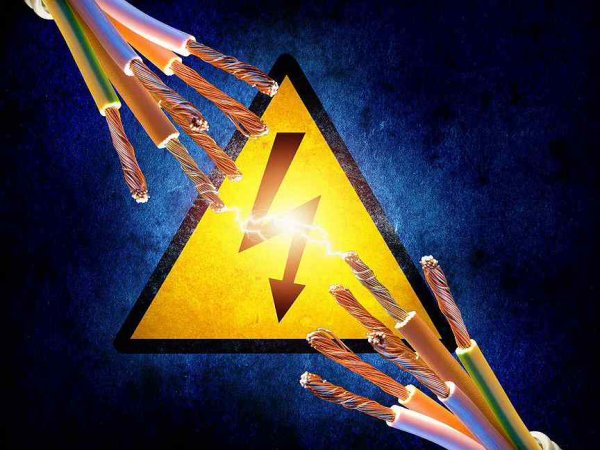 Эмблема электрика