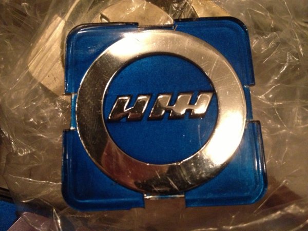 Передняя эмблема ИЖ Ода