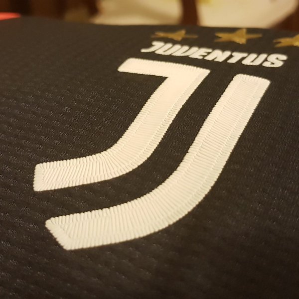 Ювентус логотип 2019