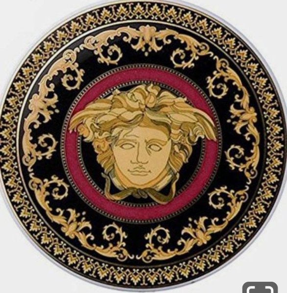 Медуза Горгона Версаче