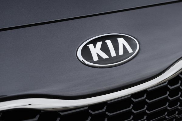 Kia Ceed logo